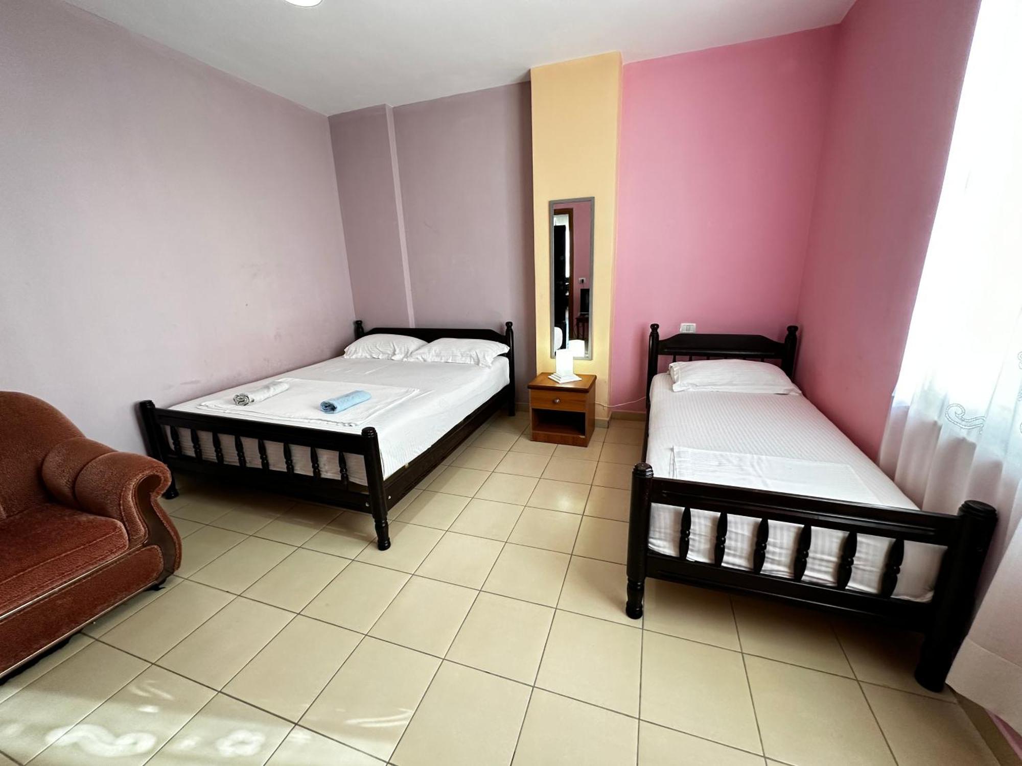 Romance Holiday Garden Inn Durres Luaran gambar
