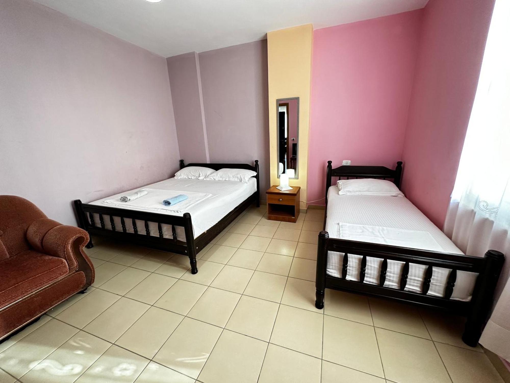 Romance Holiday Garden Inn Durres Luaran gambar