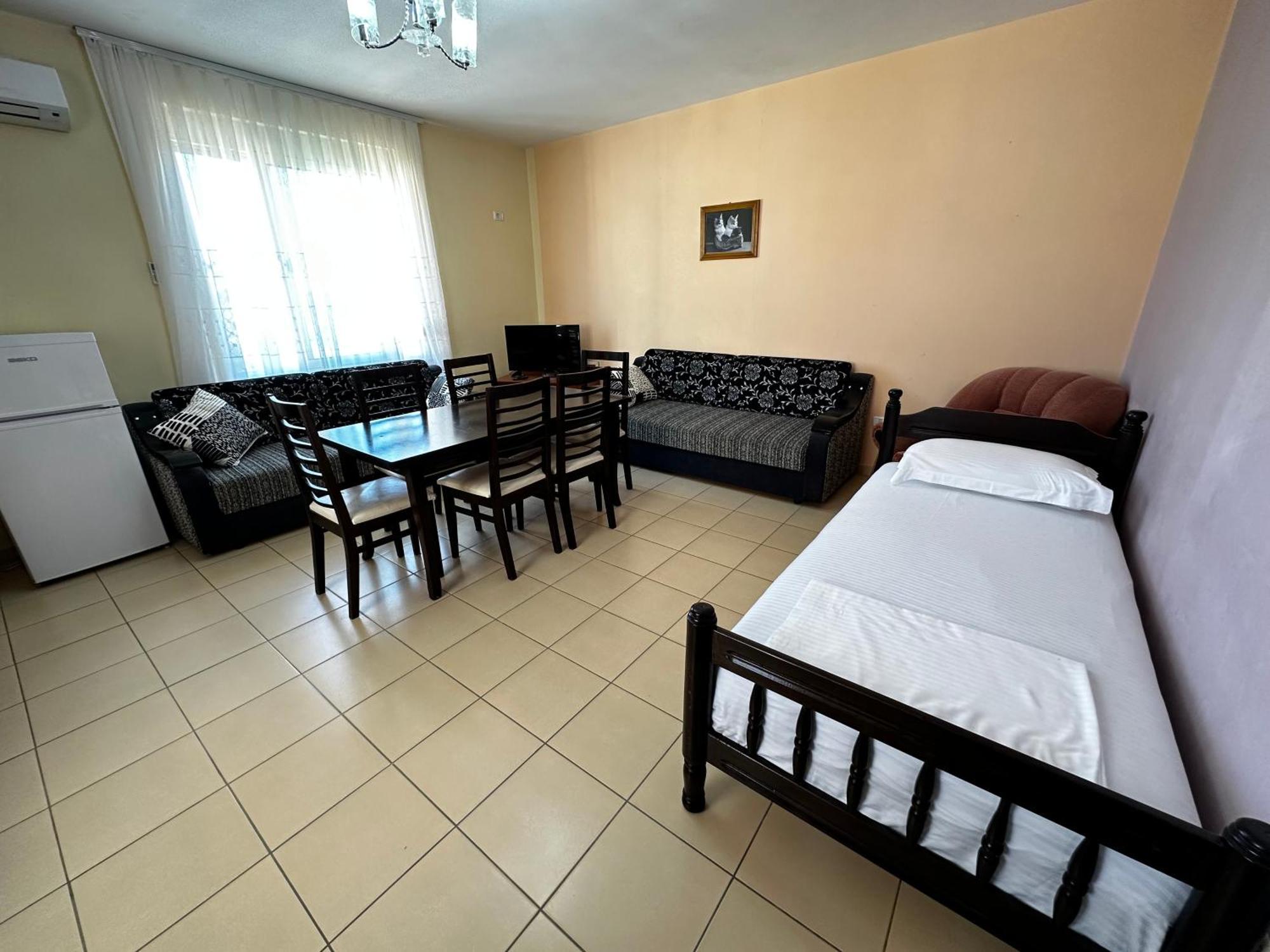 Romance Holiday Garden Inn Durres Luaran gambar